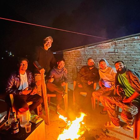 Trippy Homestay Kasol Bagian luar foto