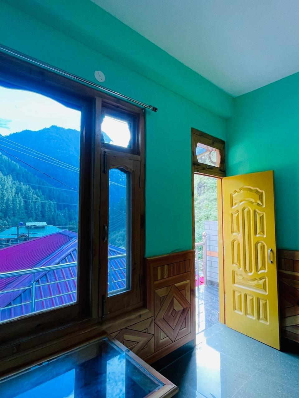 Trippy Homestay Kasol Bagian luar foto